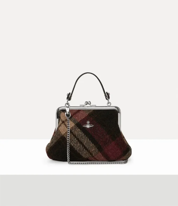 Granny Frame Purse