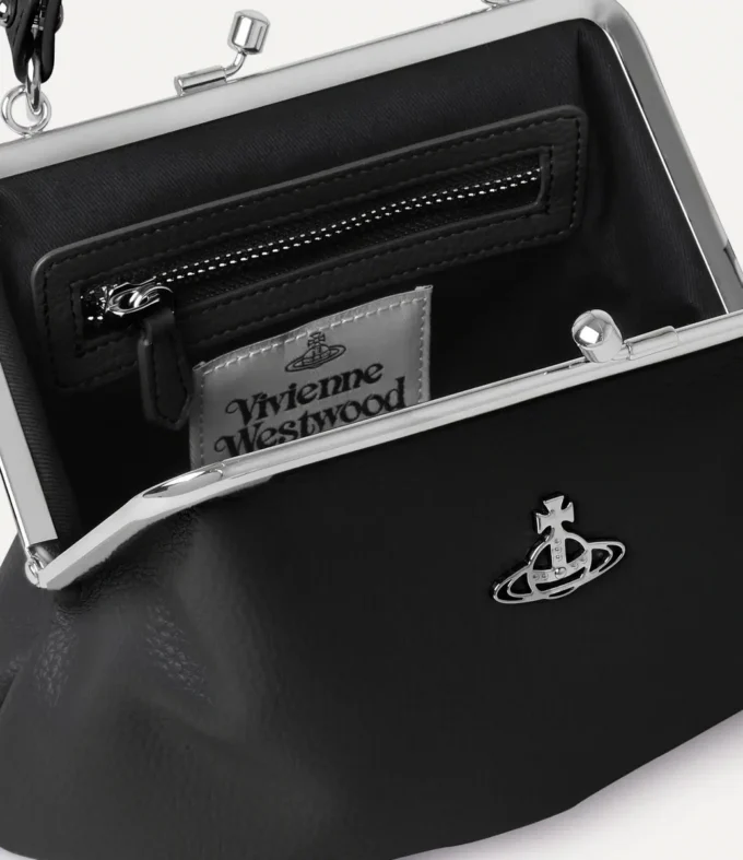 Granny Frame Purse