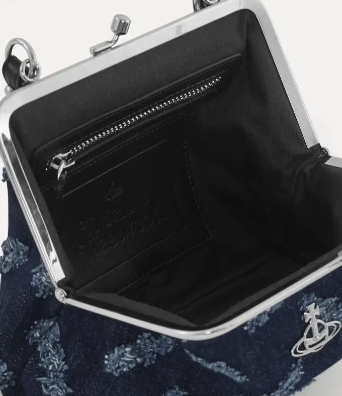 Granny Frame Purse